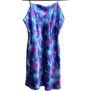 Vintage 90s Y2K Gillian and O’Malley Slip Dress Chemise Spaghetti Strap Nightie